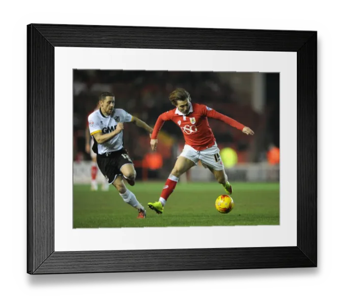 Framed Print : Bristol City's Luke Freeman in Action Against Port Vale, Sky Bet League One, Ashton Gate, 10th February 2015 Framed Print : Bristol City's Luke Freeman in Action Against Port Vale, Sky Bet League One, Ashton Gate, 10th February 2015
