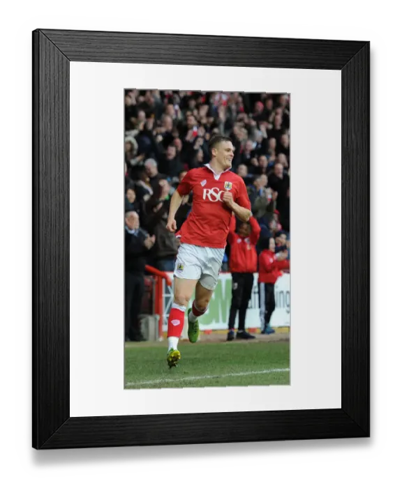 Framed Print : Matt Smith's Thrilling Goal: Bristol City's Triumph over Sheffield United, 2015 Framed Print : Matt Smith's Thrilling Goal: Bristol City's Triumph over Sheffield United, 2015