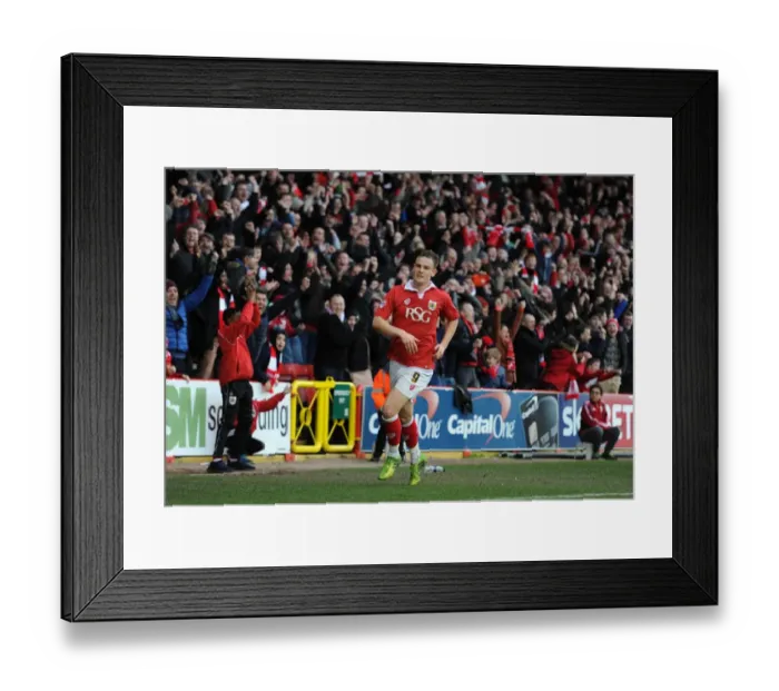 Framed Print : Matt Smith's Exuberant Goal Celebration: Bristol City vs. Sheffield United (February 14, 2015)