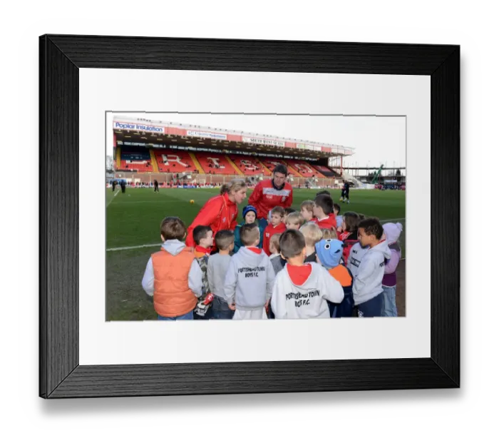 Framed Print : Intense Rivalry: Bristol City vs Sheffield United, Sky Bet League One, February 14, 2015 Framed Print : Intense Rivalry: Bristol City vs Sheffield United, Sky Bet League One, February 14, 2015