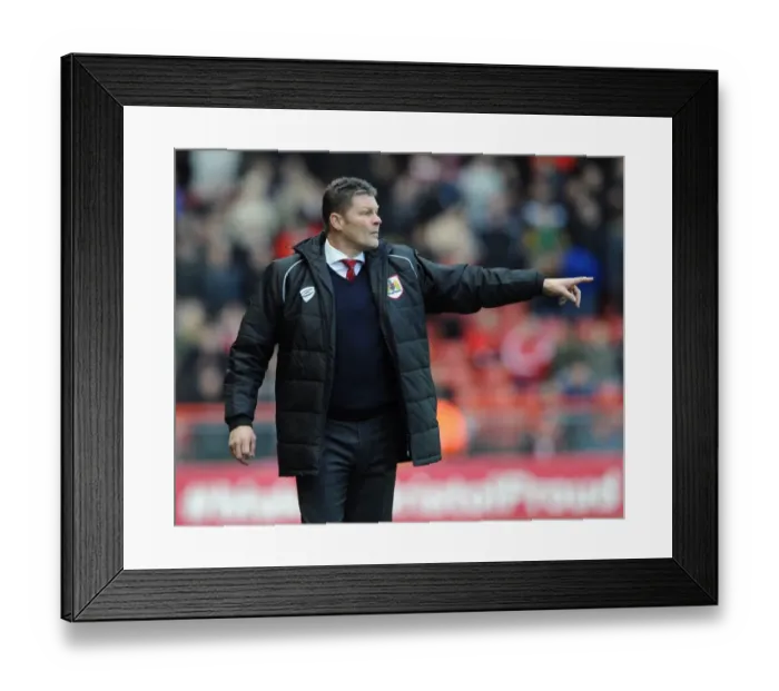 Framed Print : Steve Cotterill Leads Bristol City Against Sheffield United, 14 / 02 / 2015 Framed Print : Steve Cotterill Leads Bristol City Against Sheffield United, 14 / 02 / 2015