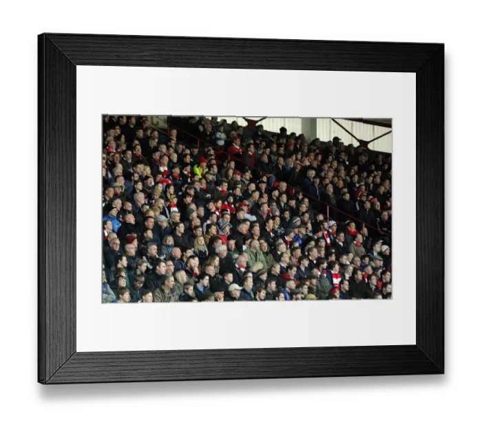 Framed Print : Intense Rivalry: Passionate Battle - Bristol City vs Sheffield United, Ashton Gate, February 14, 2015