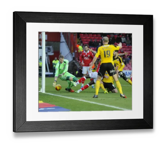 Framed Print : Kieran Agard's Close Call: Bristol City vs Sheffield United, 14 / 02 / 2015