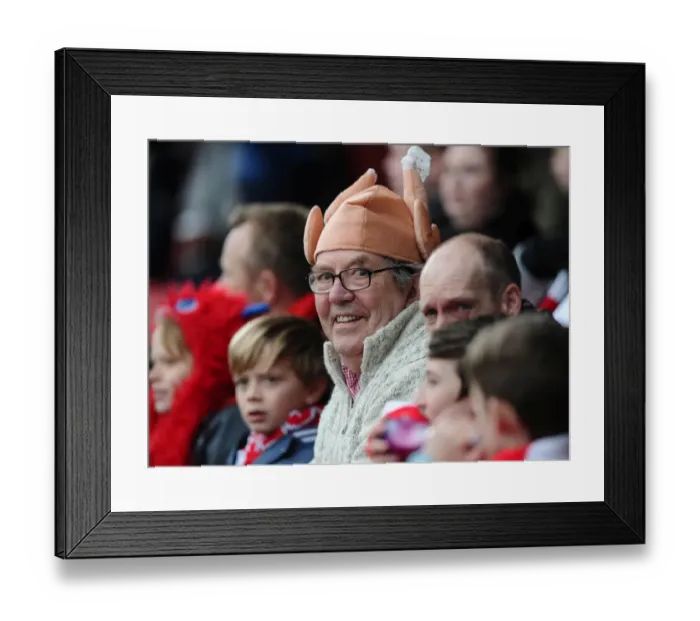 Framed Print : Intense Rivalry: Bristol City vs Sheffield United, Sky Bet League One Clash at Ashton Gate (February 14, 2015)