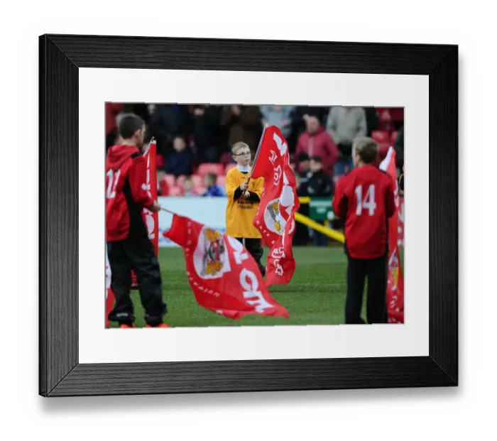 Framed Print : Fiery Rivalry: Bristol City vs Sheffield United, Sky Bet League One Clash at Ashton Gate, February 14, 2015 Framed Print : Fiery Rivalry: Bristol City vs Sheffield United, Sky Bet League One Clash at Ashton Gate, February 14, 2015