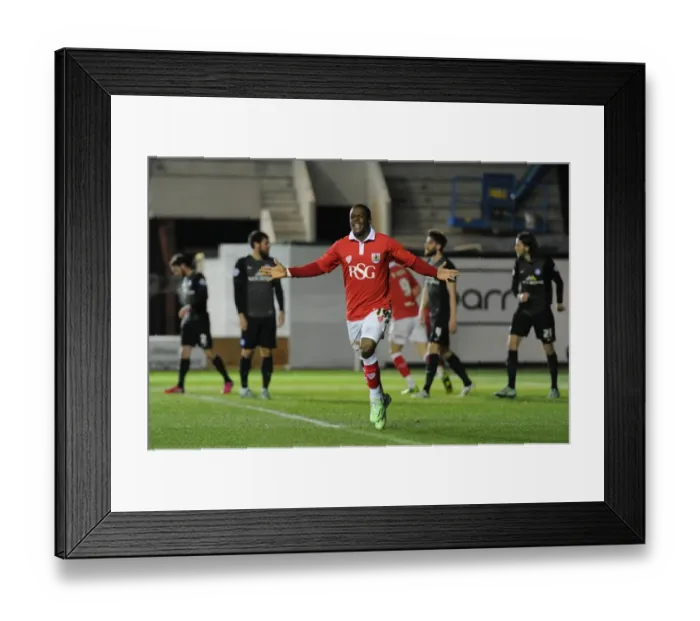 Framed Print : Bristol City's Kieran Agard Celebrates Thrilling Goal Against Peterborough United in Sky Bet League One at Ashton Gate