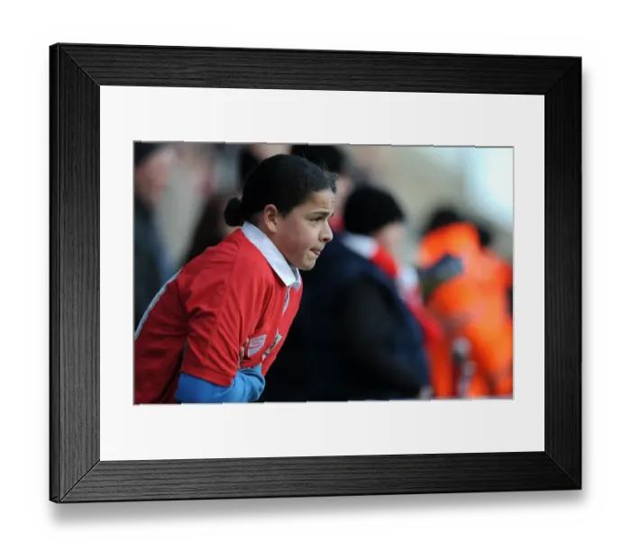 Framed Print : Bristol City's Unstoppable Force: The Battle in Sky Bet League One against Colchester United (February 2015)