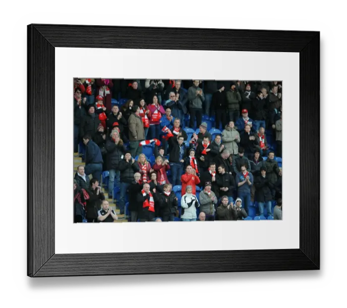 Framed Print : Bristol City's Unstoppable Force: A Battle Against Colchester United in Sky Bet League One (February 2015) Framed Print : Bristol City's Unstoppable Force: A Battle Against Colchester United in Sky Bet League One (February 2015)
