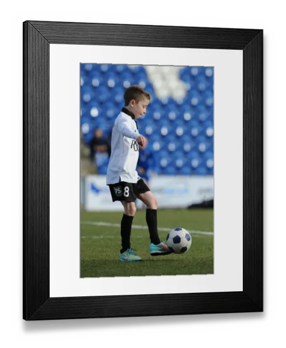 Framed Print : Football Rivalry: Bristol City vs Colchester United at Colchester Community Stadium (February 2015)