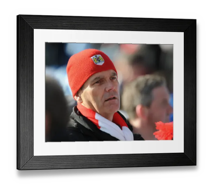 Framed Print : Bristol City's Unstoppable Support: Sky Bet League One Clash against Colchester United (February 2015) Framed Print : Bristol City's Unstoppable Support: Sky Bet League One Clash against Colchester United (February 2015)