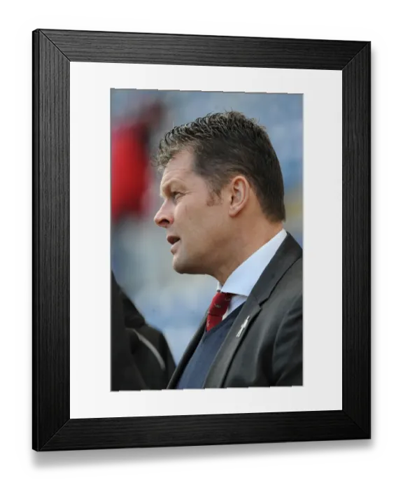 Framed Print : Steve Cotterill Guides Bristol City in Sky Bet League One Clash at Colchester United