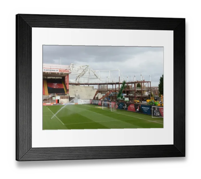 Framed Print : Intense Rivalry: Bristol City vs Rochdale, Sky Bet League One (February 2015)