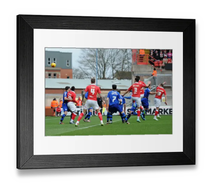 Framed Print : Bristol City's Aaron Wilbraham Scores the Winning Goal Against Rochdale in Sky Bet League One