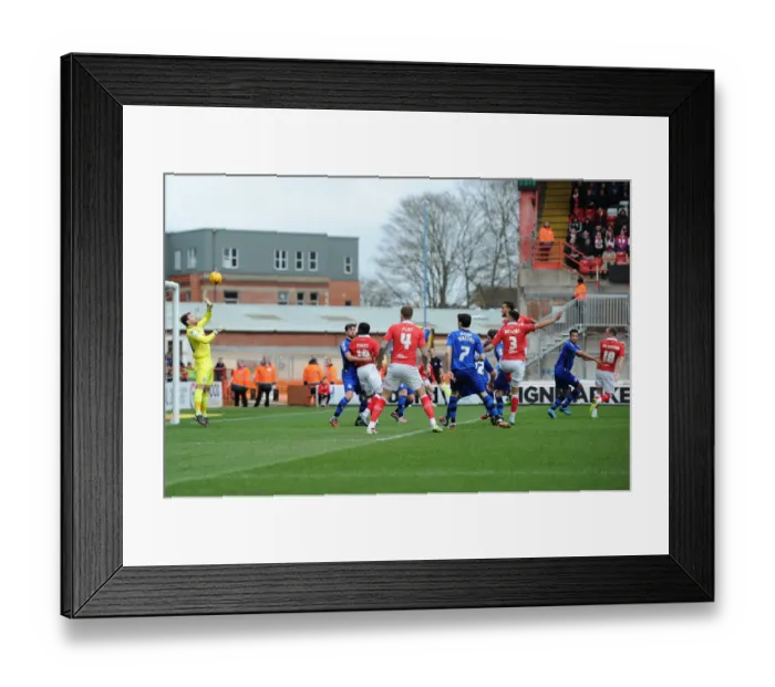 Framed Print : Dramatic Winning Goal by Aaron Wilbraham for Bristol City against Rochdale in Sky Bet League One Framed Print : Dramatic Winning Goal by Aaron Wilbraham for Bristol City against Rochdale in Sky Bet League One