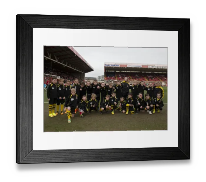 Framed Print : Intense Football Action: Bristol City vs Rochdale, Sky Bet League One (February 2015)