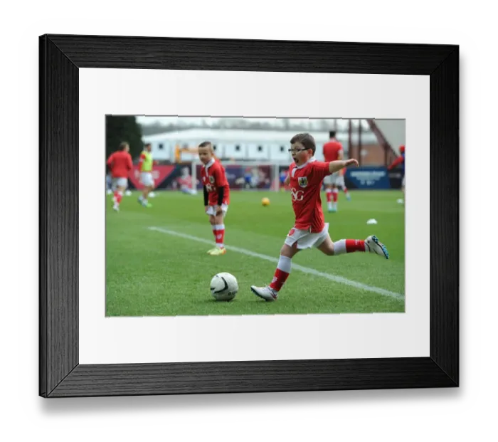 Framed Print : Bristol City vs Rochdale: Sky Bet League One Clash at Ashton Gate, 28 February 2015