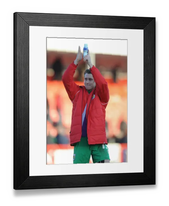 Framed Print : Luke Freeman Applauding Fans: A Moment of Appreciation at Crawley Town vs. Bristol City (07.03.2015) Framed Print : Luke Freeman Applauding Fans: A Moment of Appreciation at Crawley Town vs. Bristol City (07.03.2015)