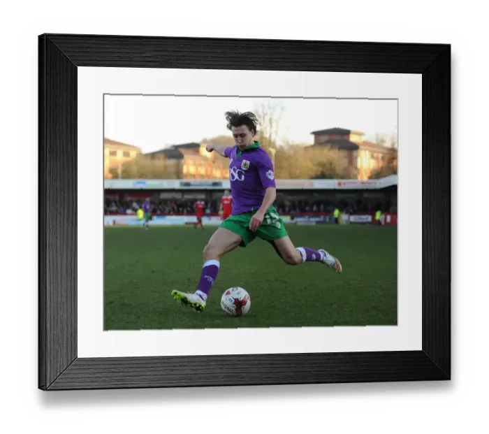 Framed Print : Bristol City's Luke Freeman in Action Against Crawley Town, March 7, 2015