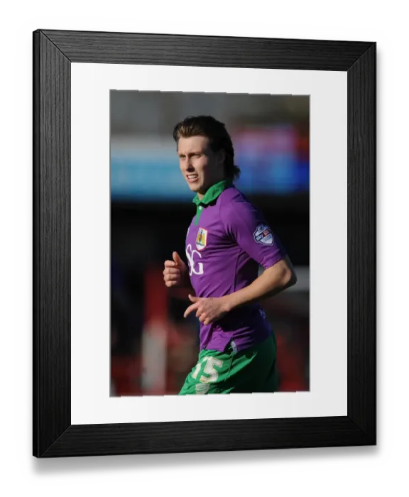 Framed Print : Bristol City's Luke Freeman in Action during Sky Bet League One Match against Crawley Town, March 2015