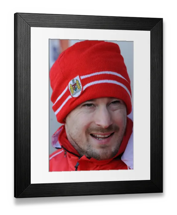 Framed Print : Wade Elliott in Action: Crawley Town vs. Bristol City, March 7, 2015 Framed Print : Wade Elliott in Action: Crawley Town vs. Bristol City, March 7, 2015