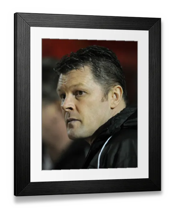 Framed Print : Steve Cotterill Leads Bristol City in Sky Bet League One Clash at Leyton Orient (03.03.15) Framed Print : Steve Cotterill Leads Bristol City in Sky Bet League One Clash at Leyton Orient (03.03.15)