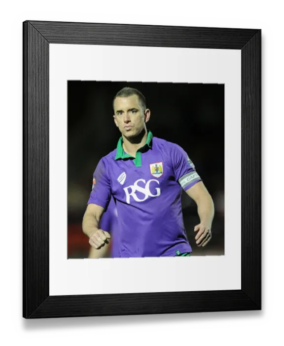 Framed Print : Determined Aaron Wilbraham: Leyton Orient vs. Bristol City, Sky Bet League One (03.03.2015) Framed Print : Determined Aaron Wilbraham: Leyton Orient vs. Bristol City, Sky Bet League One (03.03.2015)