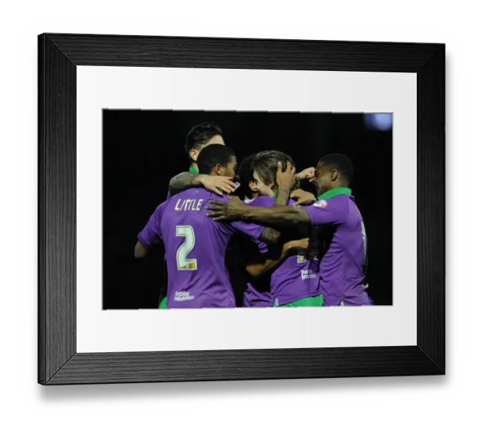 Framed Print : Bristol City's Luke Freeman Scores the Winning Goal Against Yeovil Town Framed Print : Bristol City's Luke Freeman Scores the Winning Goal Against Yeovil Town