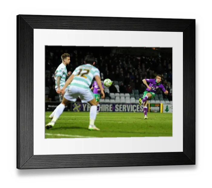 Framed Print : Luke Freeman Scores the Game-Winning Goal for Bristol City against Yeovil Town, March 10, 2015
