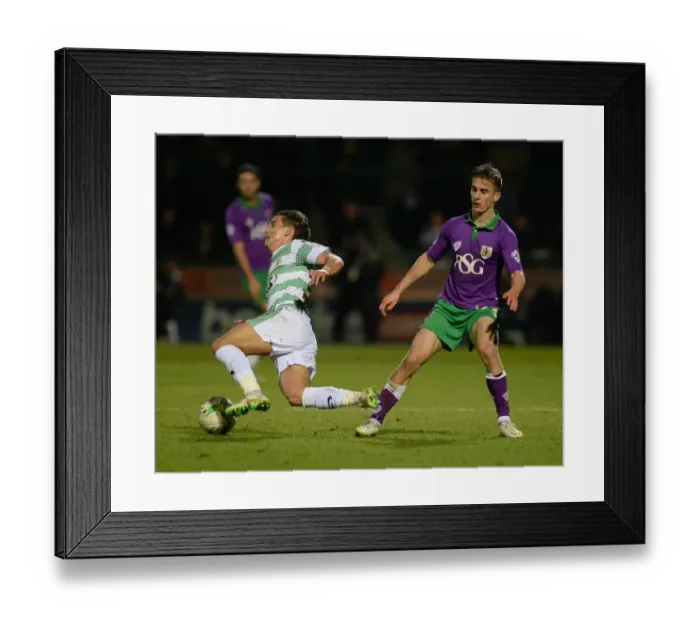 Framed Print : Bristol City vs Yeovil Town: Joe Bryan Fouls Liam Shepard Framed Print : Bristol City vs Yeovil Town: Joe Bryan Fouls Liam Shepard