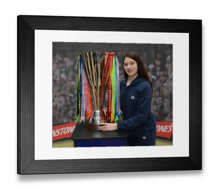 Framed Print : Bristol City FC: Celebrating Johnstones Paint Trophy Victory at Cabot Circus Framed Print : Bristol City FC: Celebrating Johnstones Paint Trophy Victory at Cabot Circus