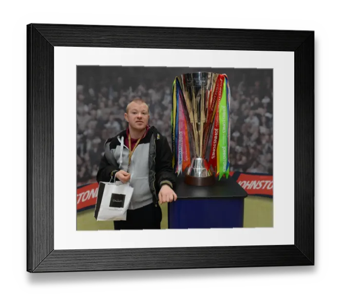 Framed Print : Bristol City FC: Triumph at Cabot Circus with Johnstones Paint Trophy