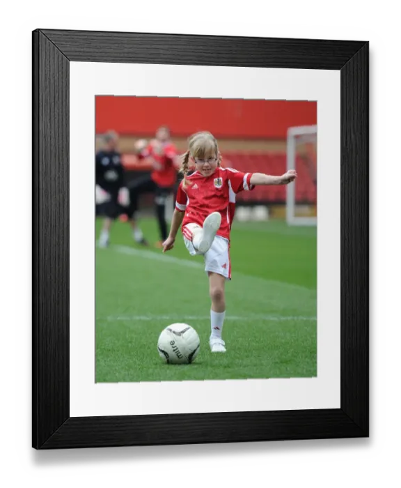 Framed Print : Showdown at Ashton Gate: Bristol City vs. Gillingham - Sky Bet League One Clash (14 March 2015) Framed Print : Showdown at Ashton Gate: Bristol City vs. Gillingham - Sky Bet League One Clash (14 March 2015)