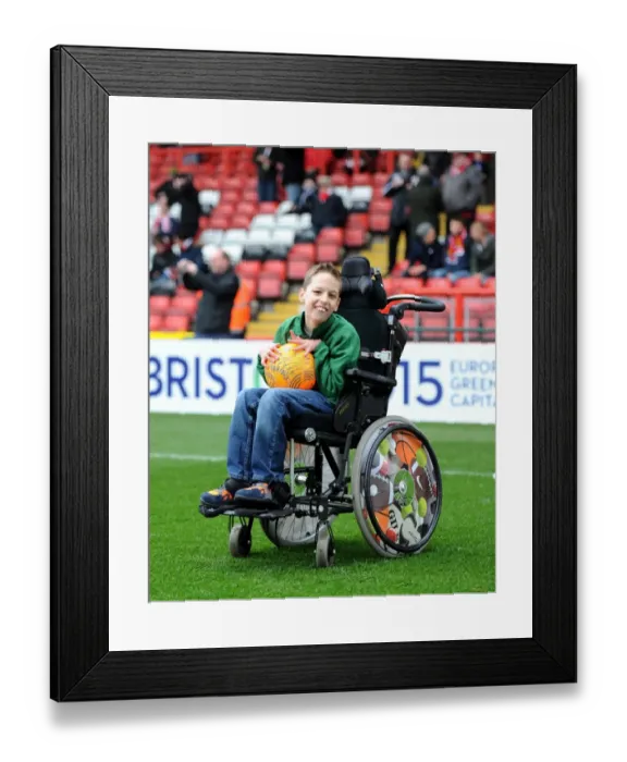 Framed Print : Bristol City vs Gillingham: Sky Bet League One Showdown at Ashton Gate Stadium - 14 March 2015 Framed Print : Bristol City vs Gillingham: Sky Bet League One Showdown at Ashton Gate Stadium - 14 March 2015