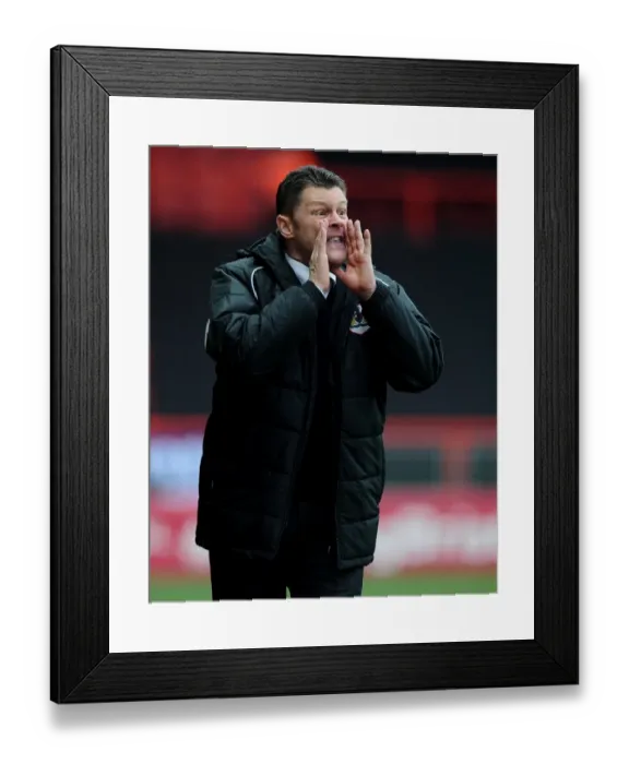 Framed Print : Steve Cotterill Leads Bristol City Against Gillingham in Sky Bet League One, March 14, 2015 Framed Print : Steve Cotterill Leads Bristol City Against Gillingham in Sky Bet League One, March 14, 2015