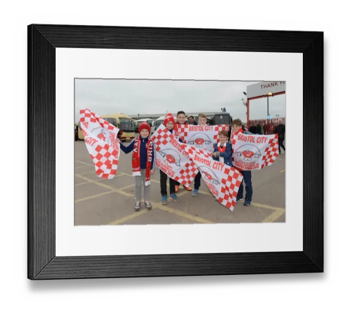 Framed Print : Thousands of Ecstatic Bristol City Fans Heading to Wembley for the Johnstone's Paint Trophy Final Against Walsall