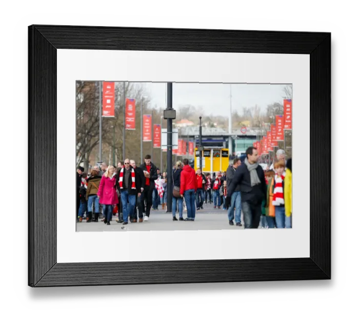 Framed Print : Thrilling Johnstones Paint Trophy Final: Fans in Action at Wembley - Bristol City vs Walsall Framed Print : Thrilling Johnstones Paint Trophy Final: Fans in Action at Wembley - Bristol City vs Walsall