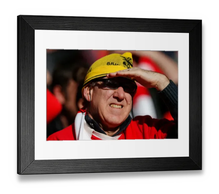 Framed Print : Triumphant Bristol City FC Fans Celebrate Johnstones Paint Trophy Victory at Wembley Framed Print : Triumphant Bristol City FC Fans Celebrate Johnstones Paint Trophy Victory at Wembley