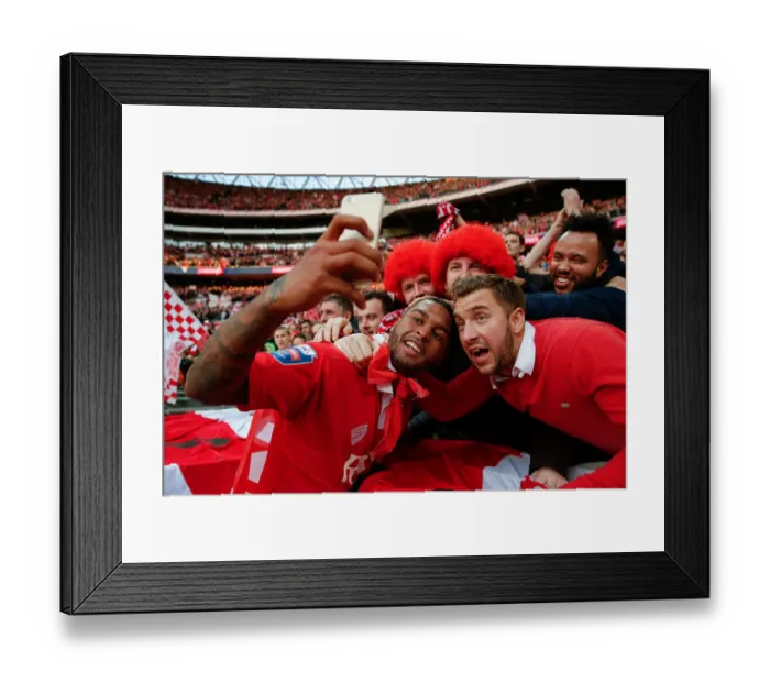 Framed Print : Bristol City Celebrate 2-0 Victory in Johnstones Paint Trophy Final at Wembley Stadium Framed Print : Bristol City Celebrate 2-0 Victory in Johnstones Paint Trophy Final at Wembley Stadium