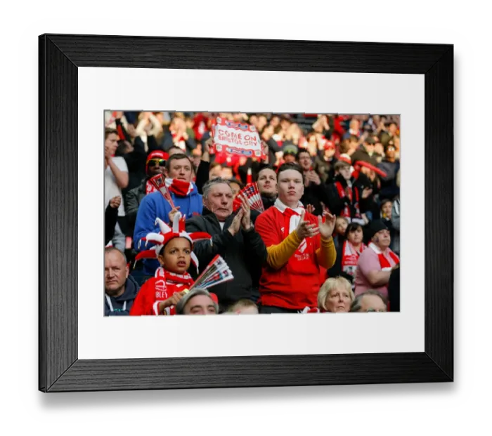 Framed Print : Bristol City FC: Celebrating a 2-0 Victory over Walsall in the Johnstones Paint Trophy Final Framed Print : Bristol City FC: Celebrating a 2-0 Victory over Walsall in the Johnstones Paint Trophy Final