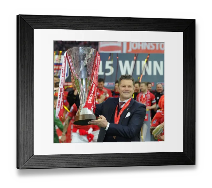 Framed Print : Bristol City FC: Steve Cotterill Celebrates Johnstone's Paint Trophy Victory at Wembley (2015) Framed Print : Bristol City FC: Steve Cotterill Celebrates Johnstone's Paint Trophy Victory at Wembley (2015)