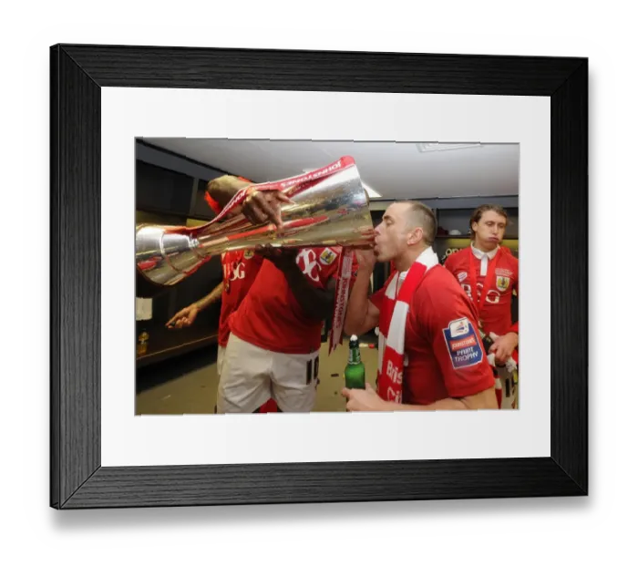 Framed Print : Bristol City FC: Celebrating Johnstone's Paint Trophy Victory - Wilbraham and Emmanuel-Thomas Triumph at Wembley Framed Print : Bristol City FC: Celebrating Johnstone's Paint Trophy Victory - Wilbraham and Emmanuel-Thomas Triumph at Wembley