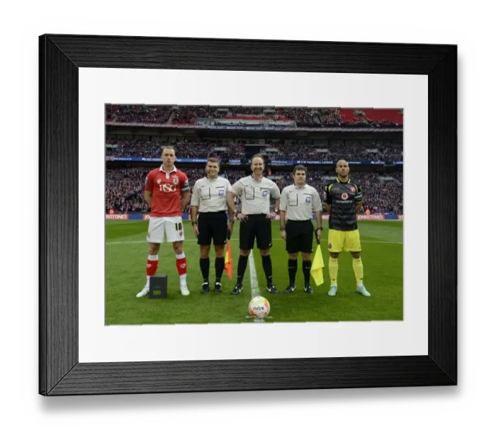 Framed Print : Bristol City vs Walsall: Johnstone's Paint Trophy Final Showdown at Wembley Stadium Framed Print : Bristol City vs Walsall: Johnstone's Paint Trophy Final Showdown at Wembley Stadium