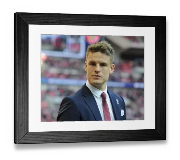 Framed Print : Bristol City vs Walsall: Thrilling Johnstone's Paint Final Showdown at Wembley Stadium Framed Print : Bristol City vs Walsall: Thrilling Johnstone's Paint Final Showdown at Wembley Stadium