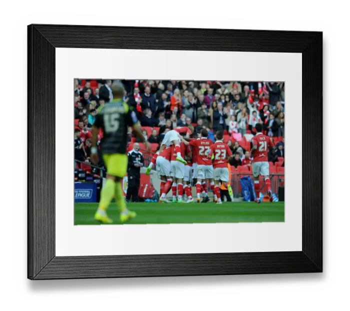Framed Print : Bristol City's Aden Flint Scores the Winning Goal as Walsall's James Chambers Experiences Defeat in the Johnstone's Paint Trophy Final