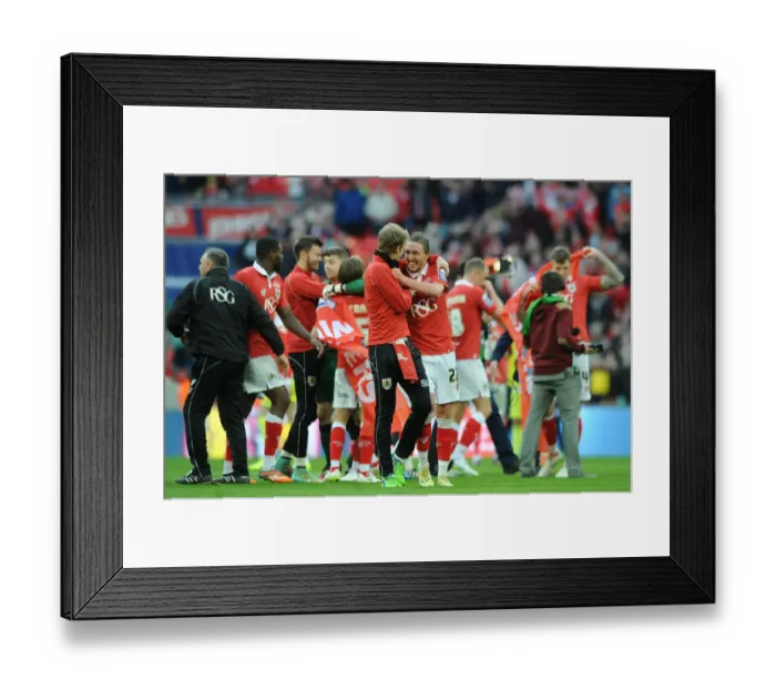 Framed Print : Triumph at Wembley: Emotional Reunion of Ayling and Saville