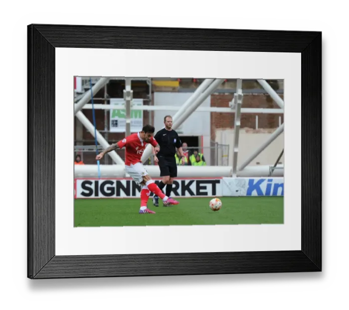 Framed Print : Marlon Pack Scores Penalty for Bristol City Against Barnsley, 2015 Framed Print : Marlon Pack Scores Penalty for Bristol City Against Barnsley, 2015