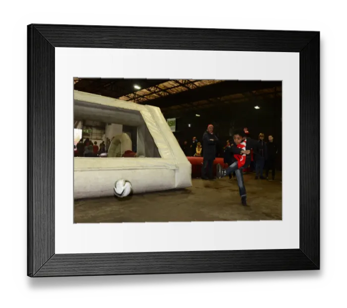 Framed Print : Bristol City vs Barnsley: Intense Football Action at Ashton Gate - March 28, 2015 Framed Print : Bristol City vs Barnsley: Intense Football Action at Ashton Gate - March 28, 2015