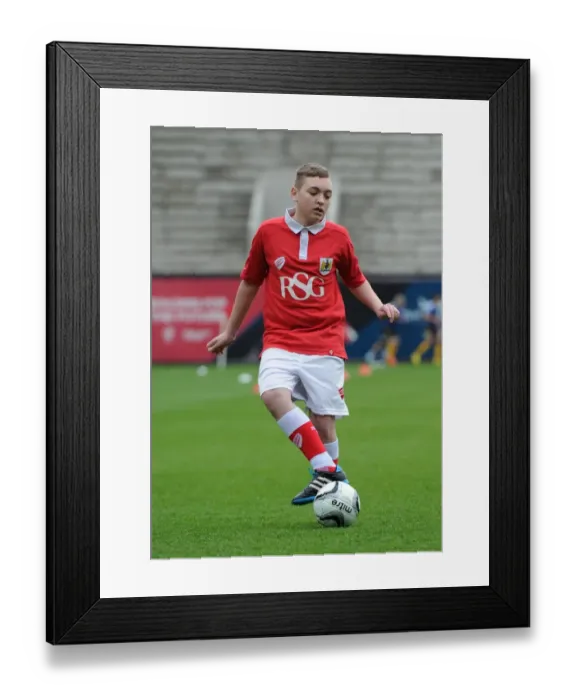 Framed Print : Bristol City vs Barnsley Rivalry: A Football Clash in Sky Bet League One at Ashton Gate (28 March 2015) Framed Print : Bristol City vs Barnsley Rivalry: A Football Clash in Sky Bet League One at Ashton Gate (28 March 2015)