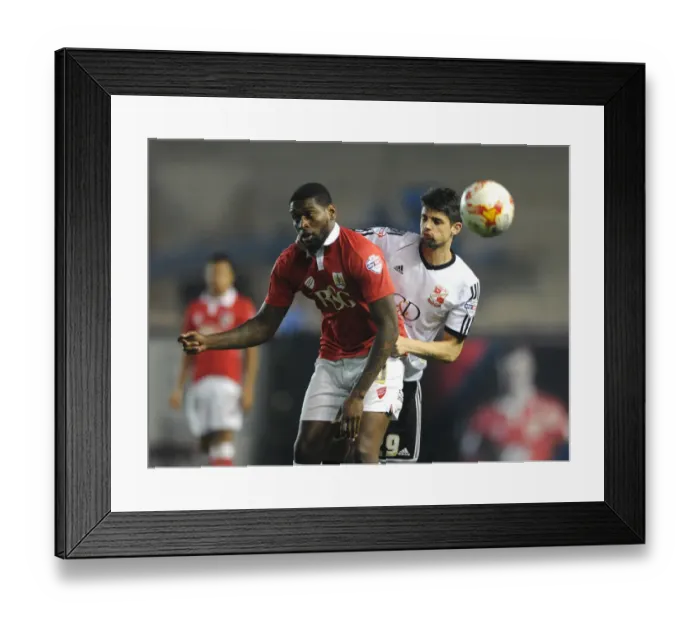 Framed Print : Intense Aerial Clash: Jay Emmanuel-Thomas vs Raphael Rossi Branco