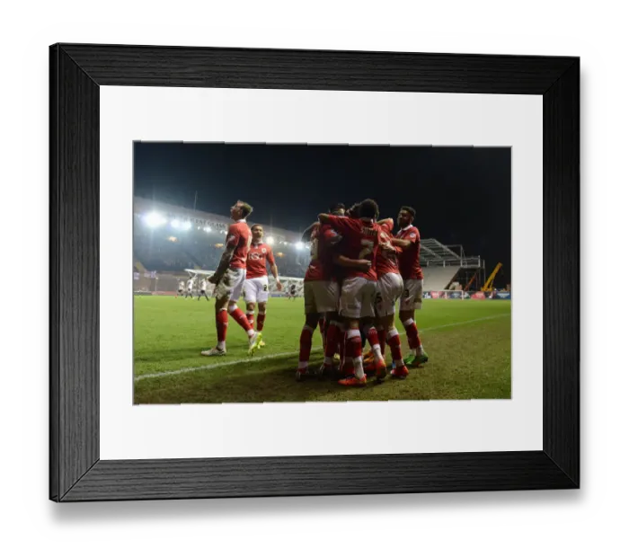 Framed Print : Joe Bryan's Thrilling Winning Goal for Bristol City in Sky Bet League One